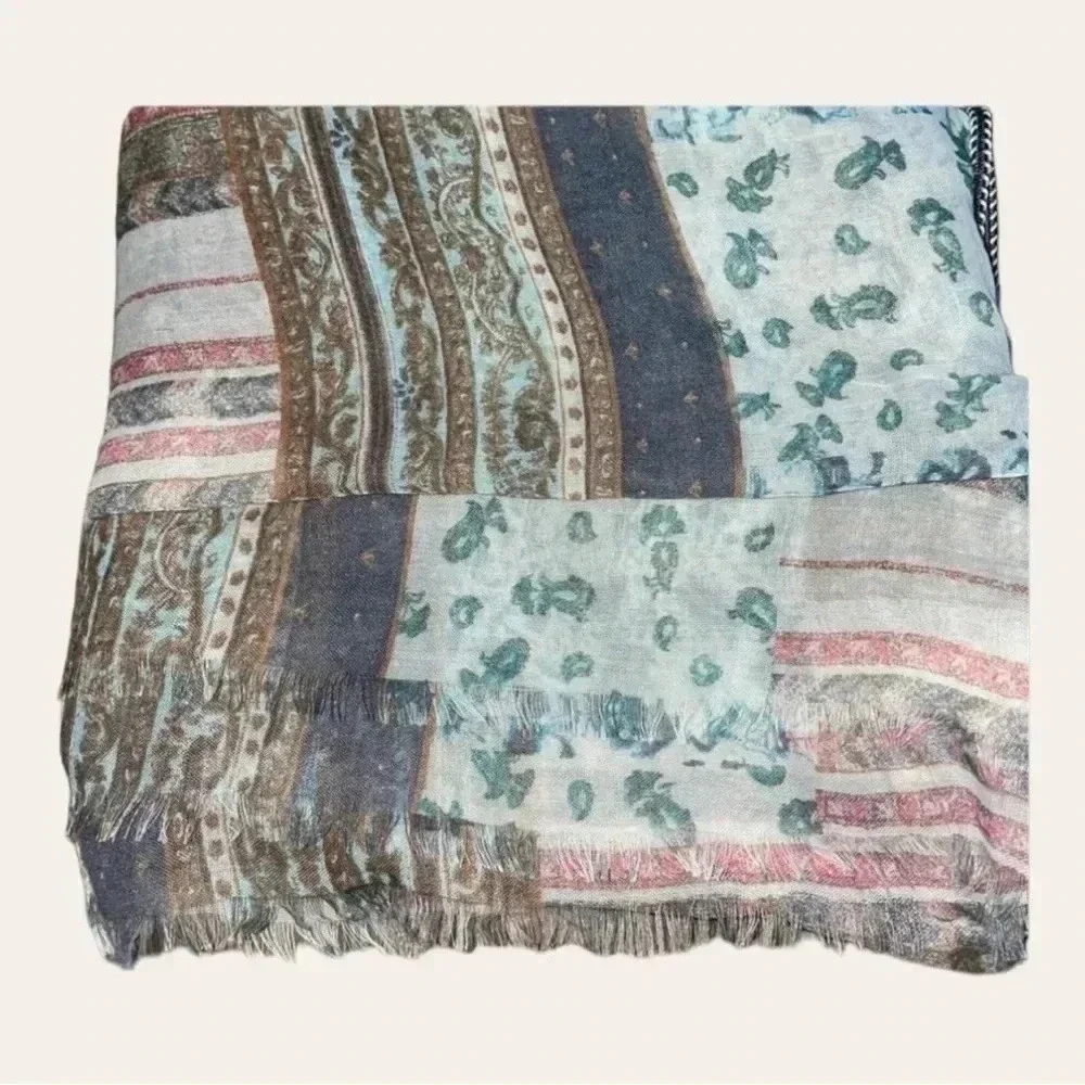0507. NWT Maurices Fashion Scarf •‎ Patchwork Floral/Striped Print • Pink & Blue